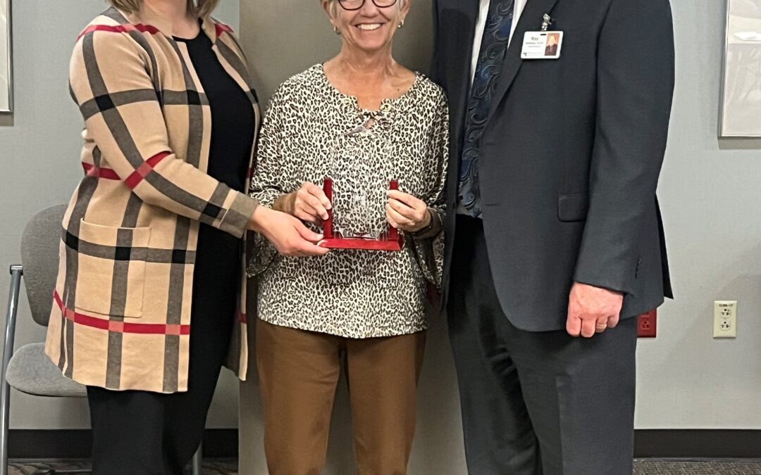 Cruser retires from Hospital Board of Trustees